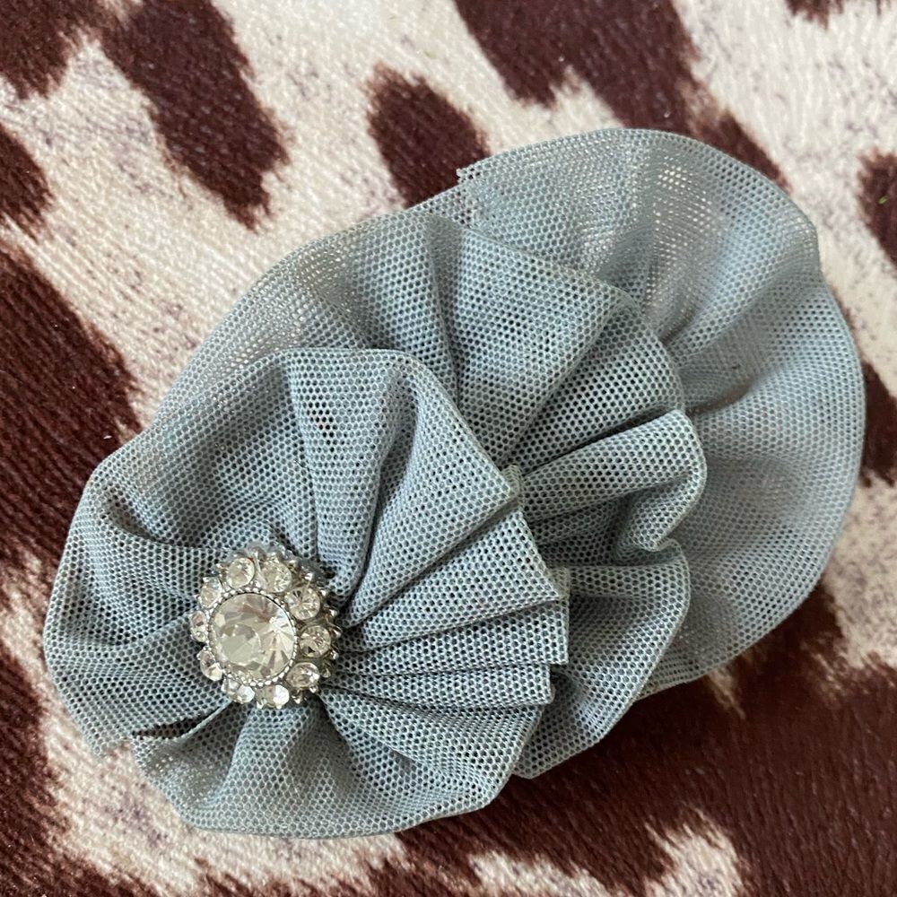 One of a Kind 1950’s Handmade Vintage Pleated Tiered Ruffle Crystal Hair Piece - Picture 2 of 7
